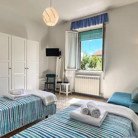 Oleandro Semesterbostad Albergo